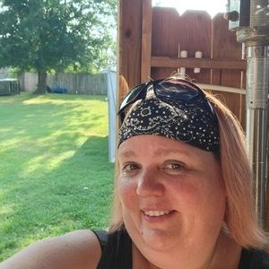 Meet your Posher, Michele